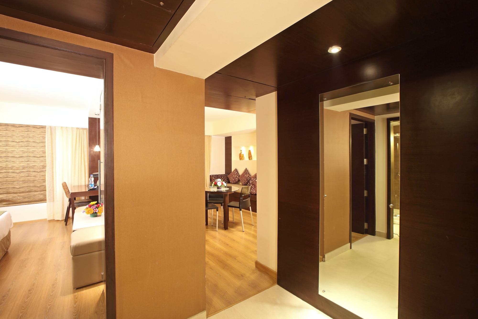Octave Hotel & Spa - Sarjapur Road Bangalore Exteriör bild