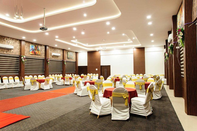 Octave Hotel & Spa - Sarjapur Road Bangalore Exteriör bild