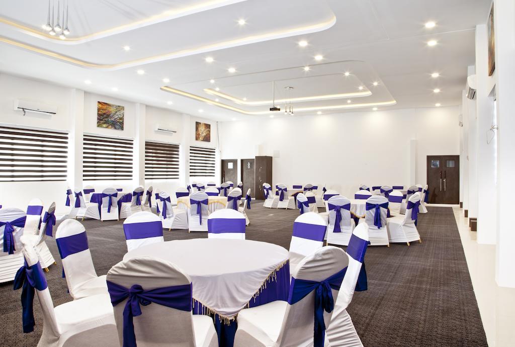 Octave Hotel & Spa - Sarjapur Road Bangalore Exteriör bild