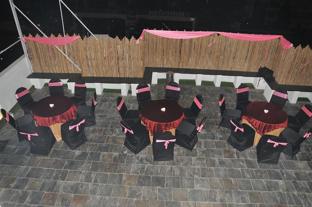 Octave Hotel & Spa - Sarjapur Road Bangalore Exteriör bild